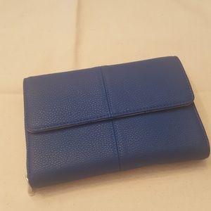 Brand New Thirty One Crossbody Wallet - Blue